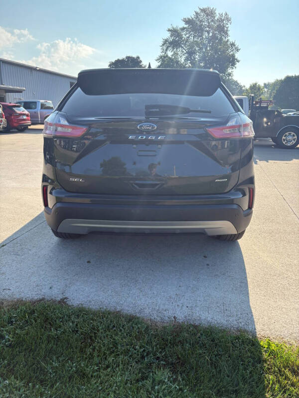 2022 Ford Edge SEL