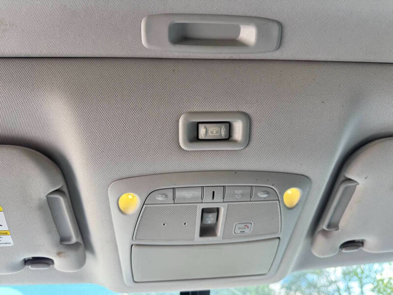 2017 Nissan Pathfinder SL