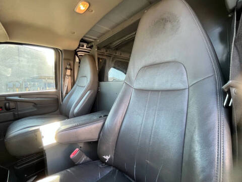 2012 Chevrolet Express 2500