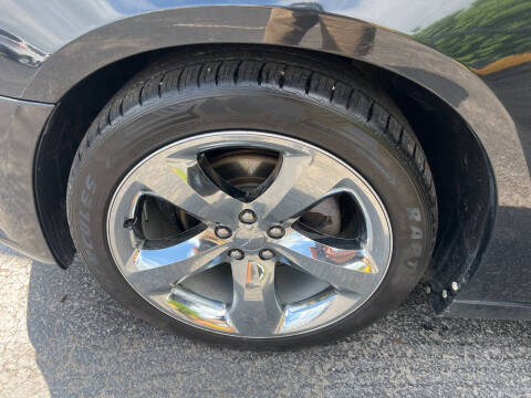 2013 Dodge Charger SXT