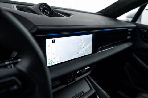 2025 Porsche Macan Turbo Electric