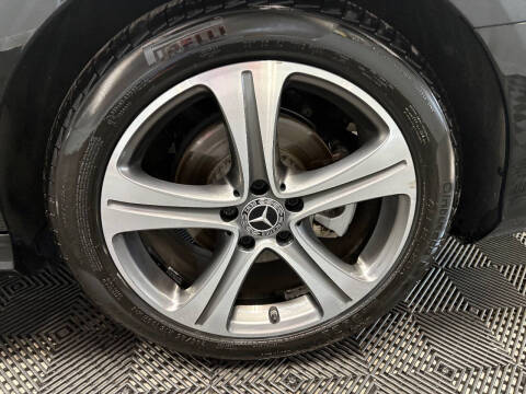 2019 Mercedes-Benz E-Class E 300