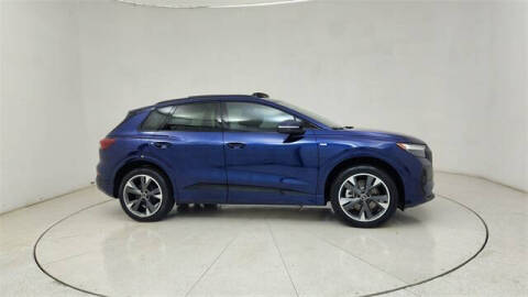 2024 Audi Q4 e-tron quattro Premium Plus 50