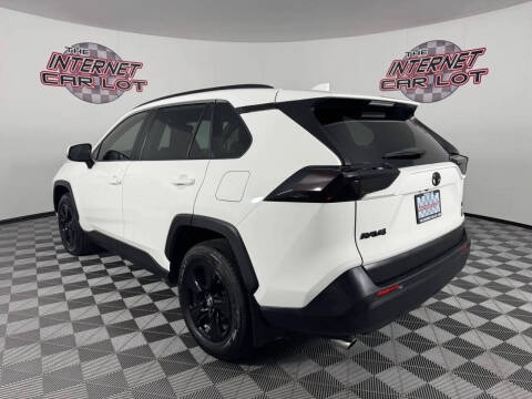 2019 Toyota RAV4 LE