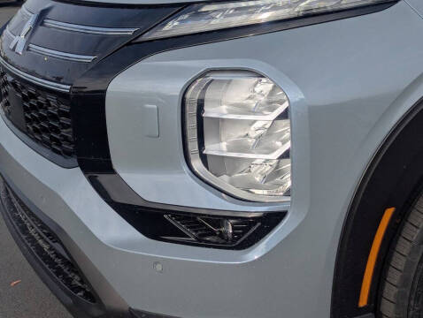 2026 Mitsubishi Outlander