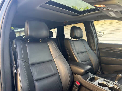 2011 Jeep Grand Cherokee Laredo