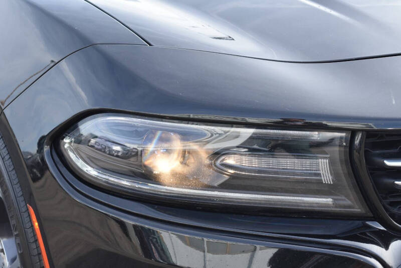 2017 Dodge Charger SE