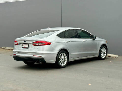 2019 Ford Fusion SE