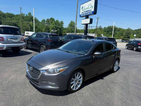 2017 Mazda MAZDA3