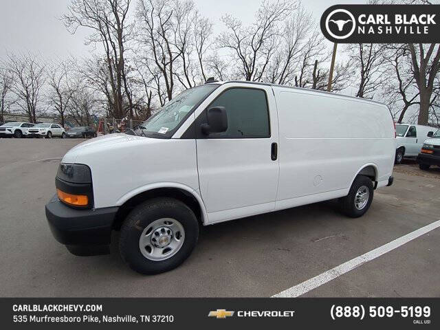 2025 Chevrolet Express 2500