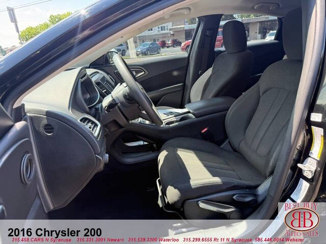 2016 Chrysler 200