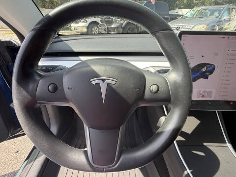 2019 Tesla Model 3 Standard Range Plus