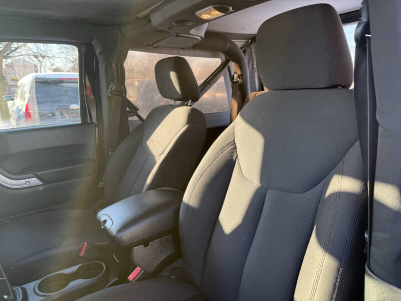 2015 Jeep Wrangler Sport