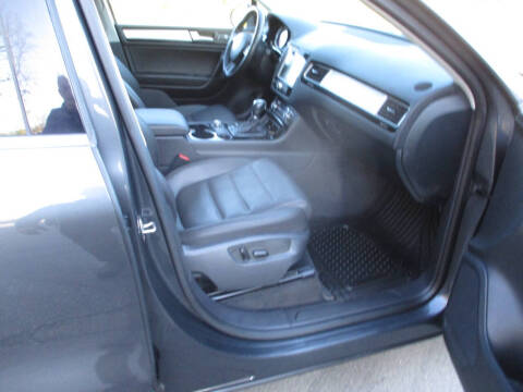 2014 Volkswagen Touareg TDI Sport