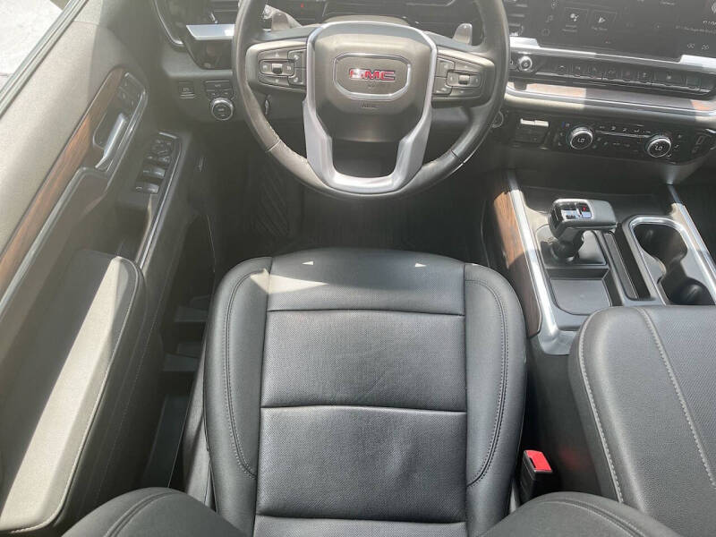 2023 GMC Sierra 1500