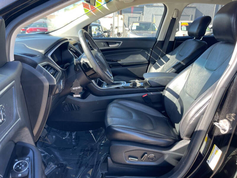 2018 Ford Edge Titanium