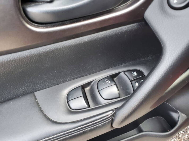 2017 Nissan Rogue Sport S