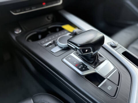 2017 Audi A4 2.0T quattro Premium Plus