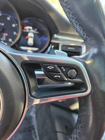 2017 Porsche Macan GTS