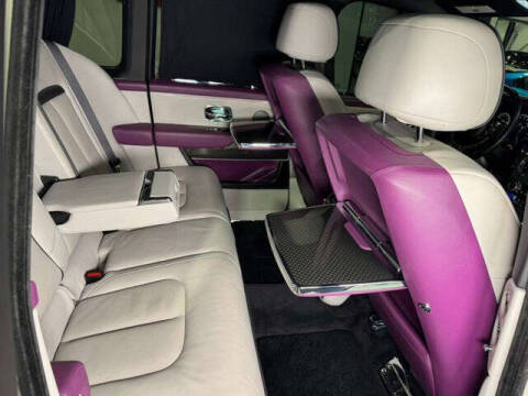 2022 Rolls-Royce Black Badge Cullinan