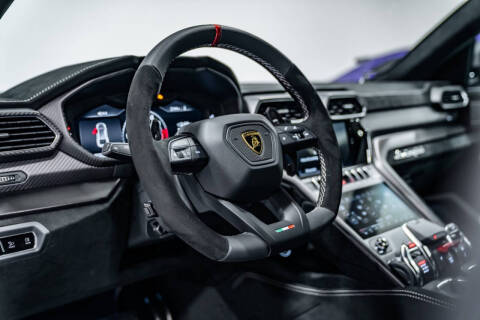2024 Lamborghini Urus Performante