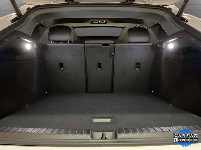 2024 Audi Q4 e-tron quattro Premium Plus 50