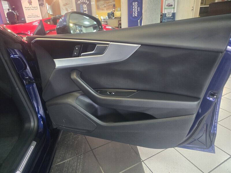 2025 Audi A5 Sportback quattro S line Premium 45 TFSI