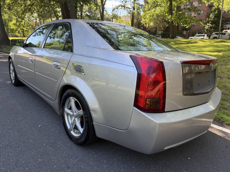 2004 Cadillac CTS