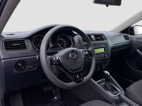 2015 Volkswagen Jetta
