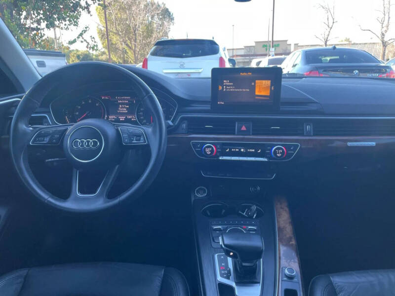 2019 Audi A4 quattro Premium 45 TFSI