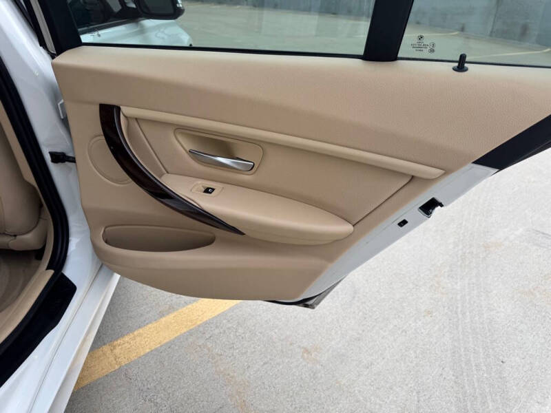 2014 BMW 3 Series 328i