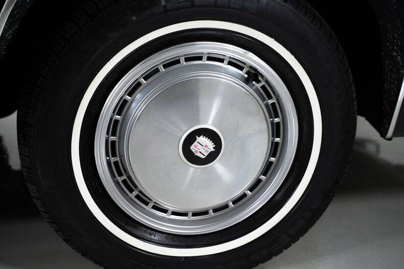 1977 Cadillac DeVille