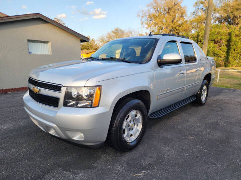 2013 Chevrolet Avalanche for sale at Lake Helen Auto in Orange City FL