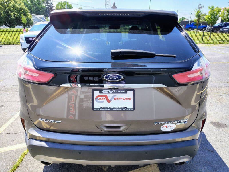 2019 Ford Edge Titanium
