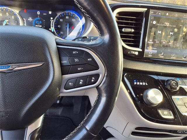 2021 Chrysler Pacifica Touring L