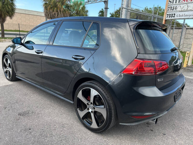 2015 Volkswagen Golf GTI SE