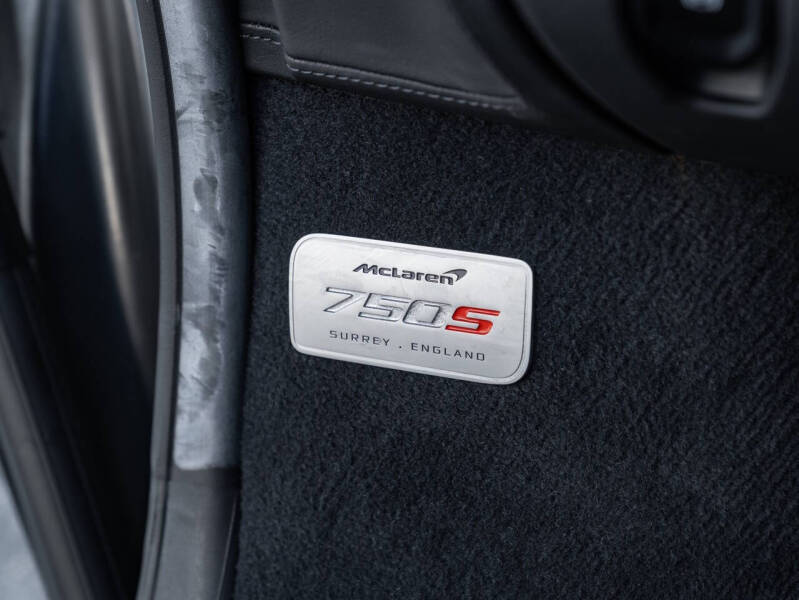 2024 McLaren 750S Spider