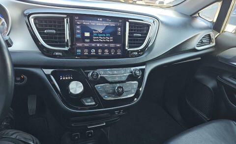 2018 Chrysler Pacifica Touring L