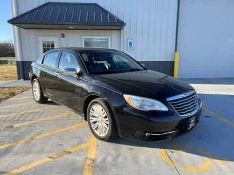 2012 Chrysler 200 for sale at AVID AUTOSPORTS in Springfield IL