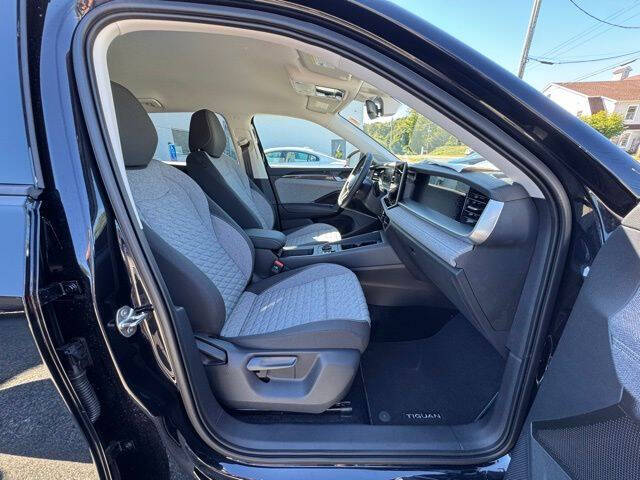 2025 Volkswagen Tiguan S 4Motion