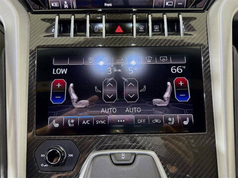 2020 Lamborghini Urus