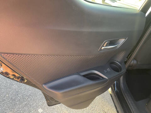 2020 Toyota C-HR XLE