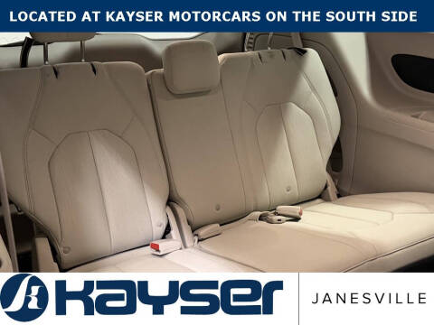 2017 Chrysler Pacifica Touring