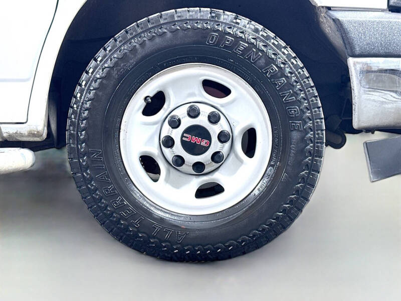 2017 GMC Savana 2500