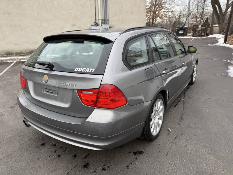 2011 BMW 3 Series 328i xDrive