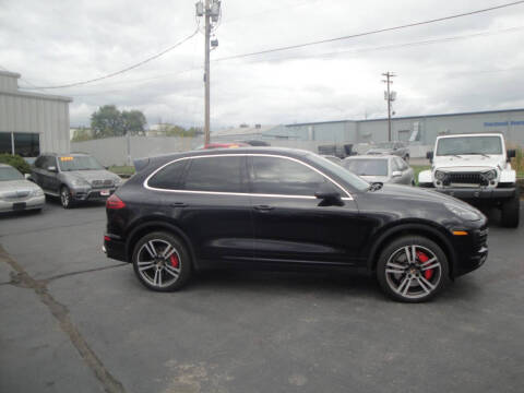 2017 Porsche Cayenne Turbo