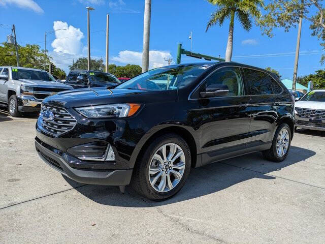 2024 Ford Edge Titanium