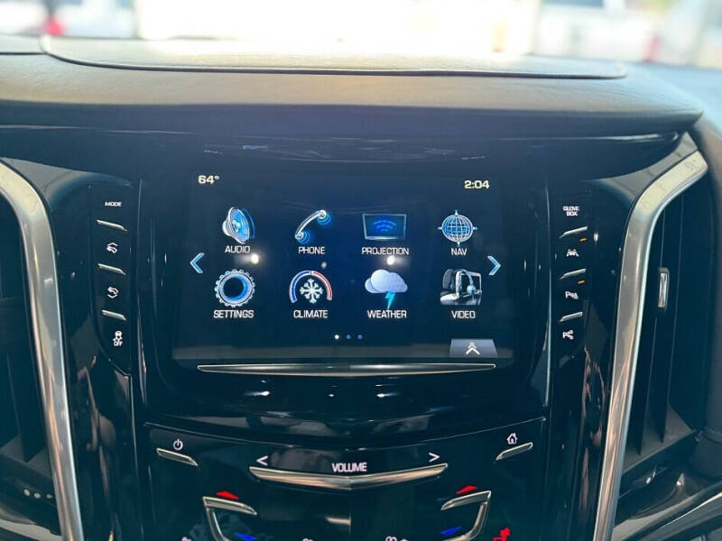 2019 Cadillac Escalade Platinum