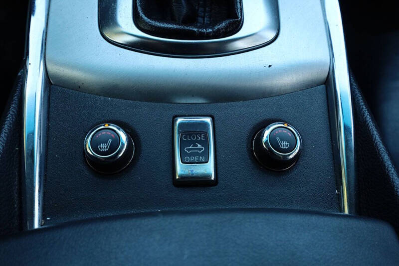 2010 Infiniti G37 Convertible