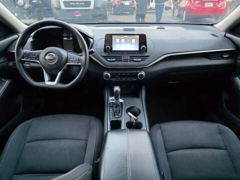 2022 Nissan Altima 2.5 S